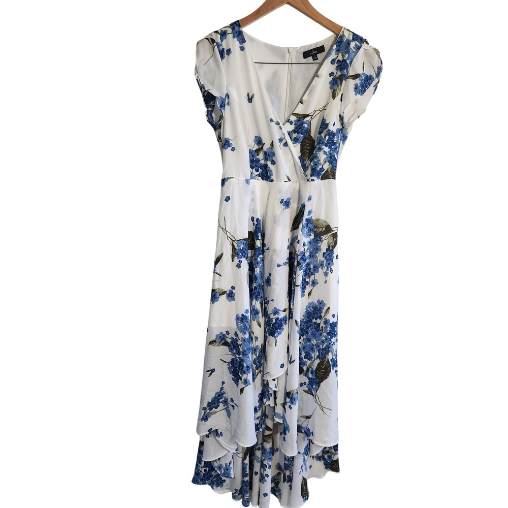 Lulus White & blue floral summer dress tapered‎ back vneck design Size small
